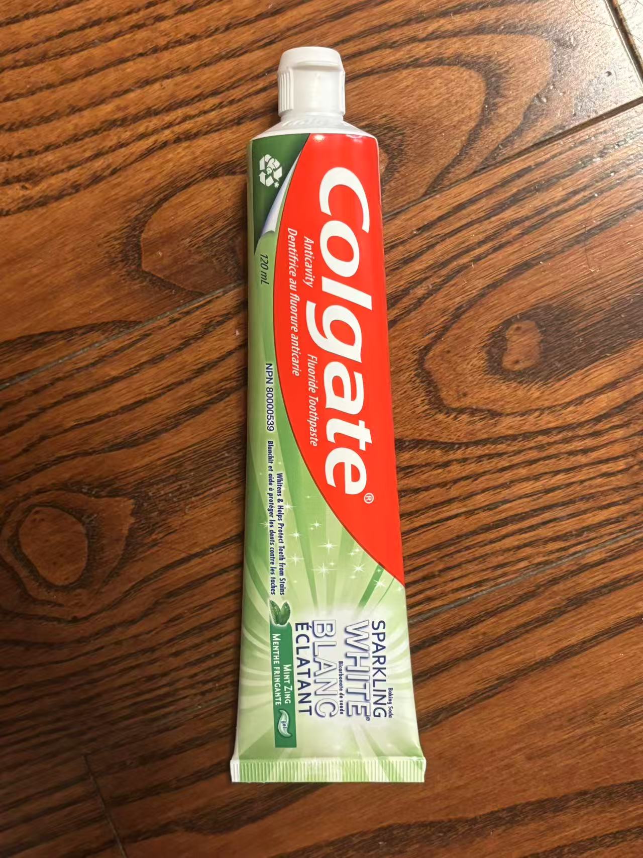 This is the side view of the toothpaste.